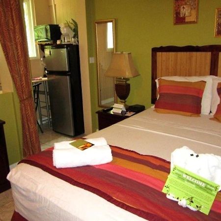Narakiel'S Inn Розо Екстер'єр фото