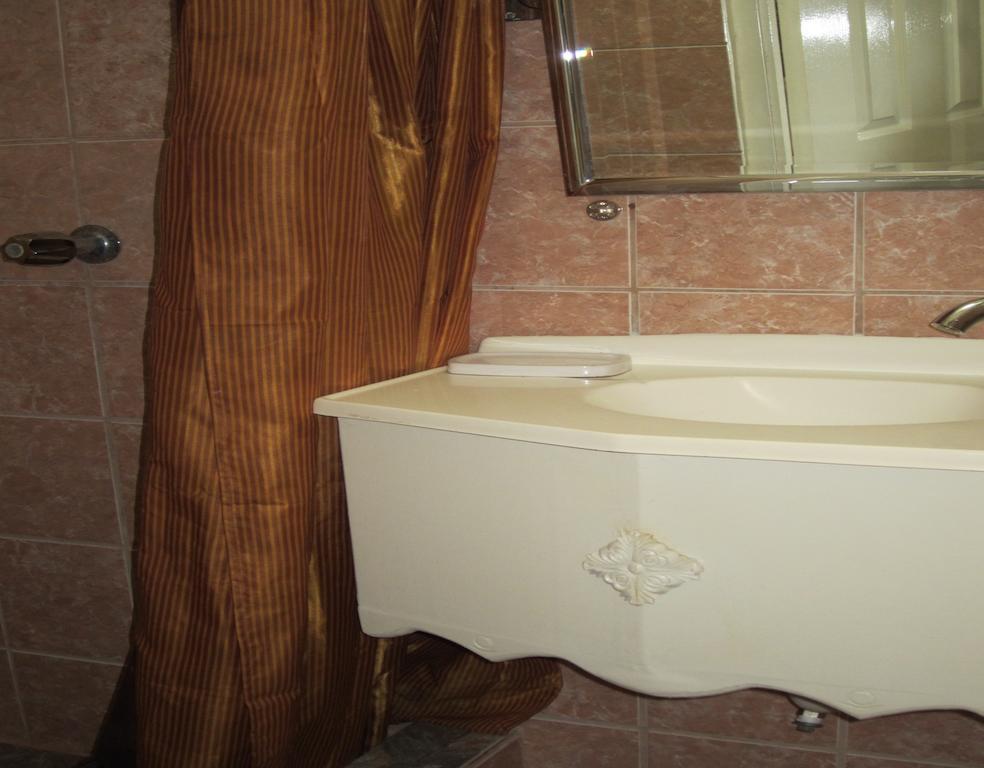 Narakiel'S Inn Розо Екстер'єр фото