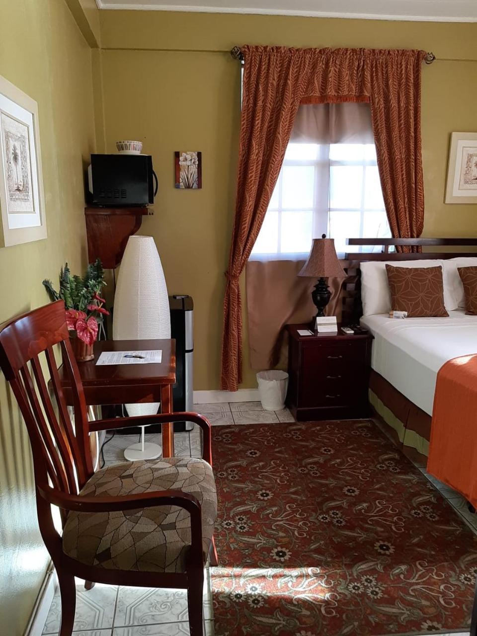 Narakiel'S Inn Розо Екстер'єр фото